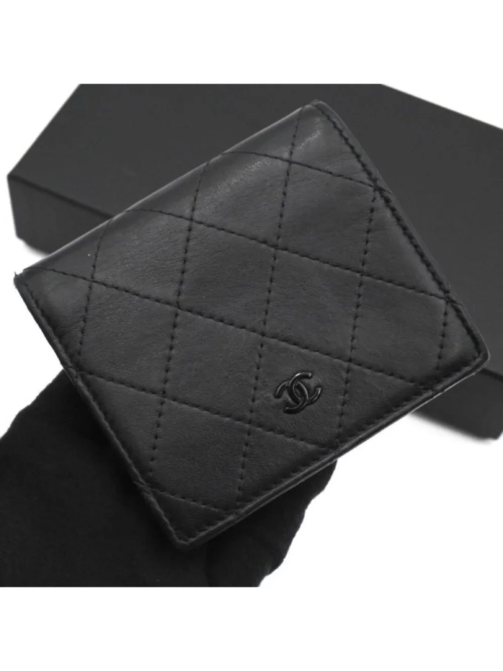 Chanel Bifold Wallet CC Logo Quilted Small
